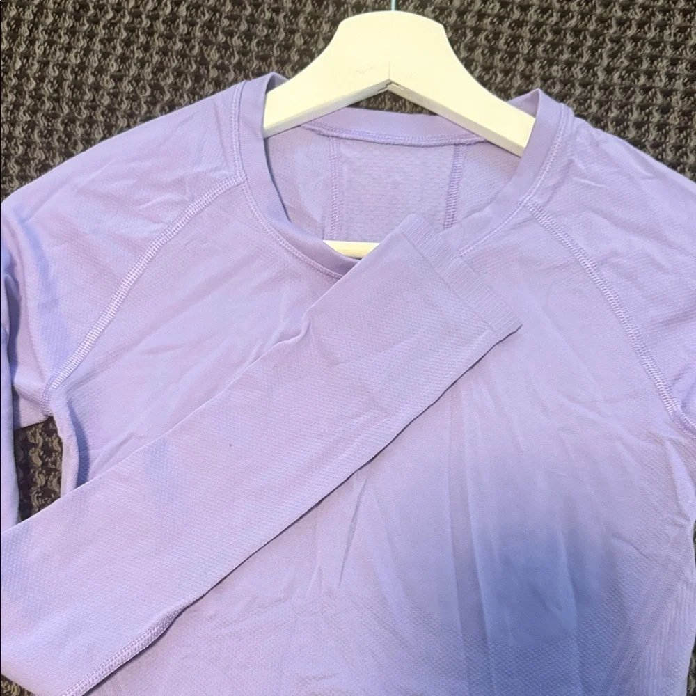 Lavender Women's Top - Picture 2 of 3